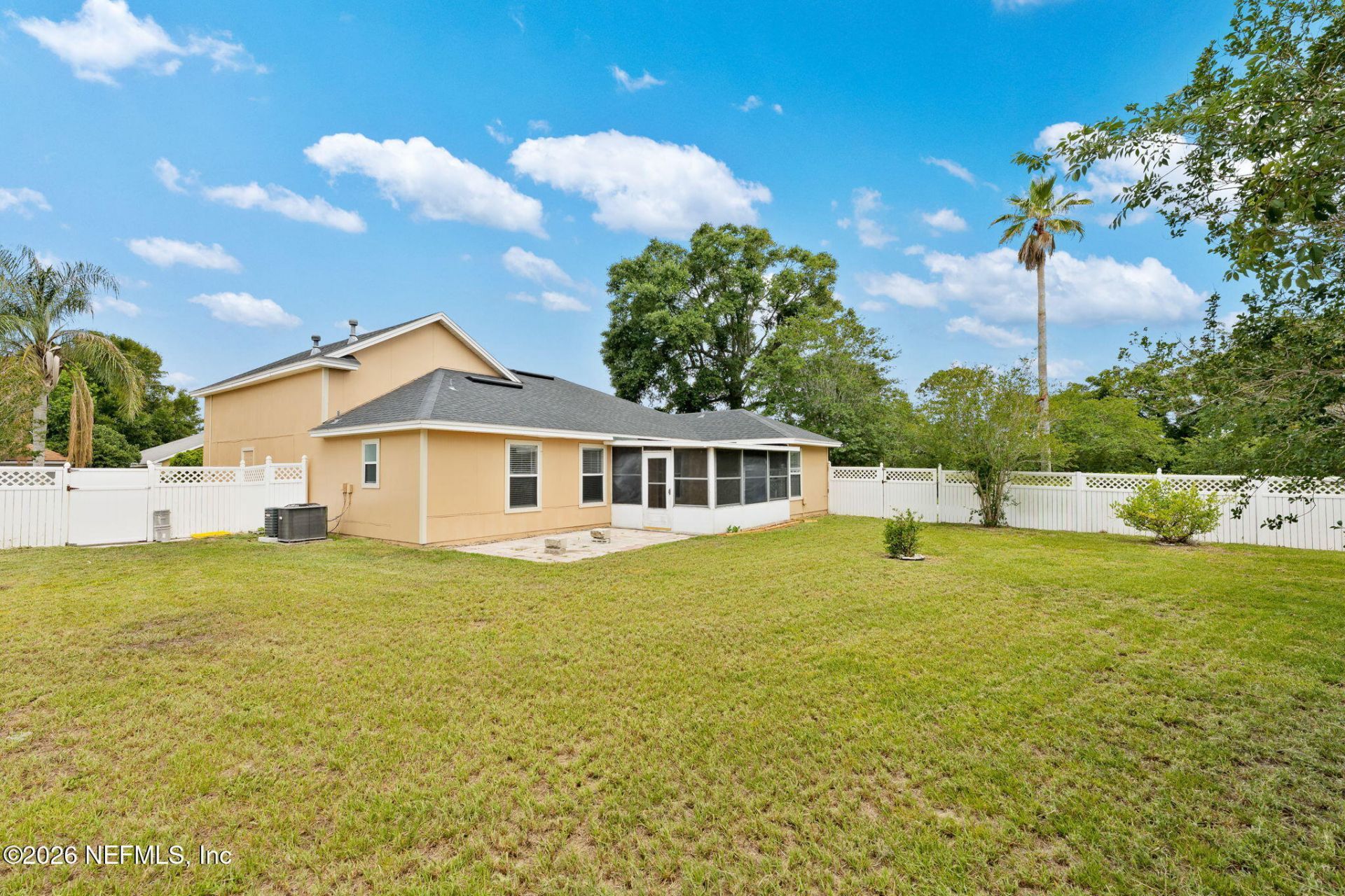 3263 Deuce Court, Jacksonville, FL 32277 Photo