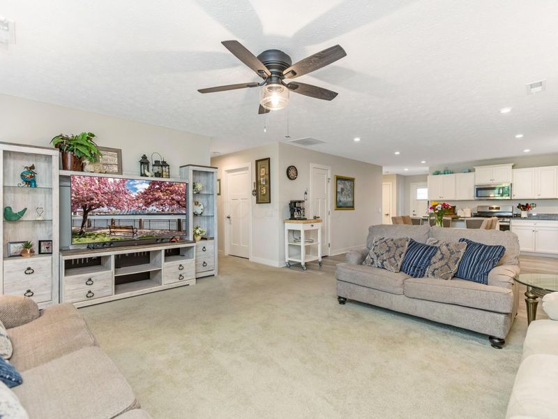 6564 Turning Stone Loop, Canal Winchester, OH 43110 Photo 17