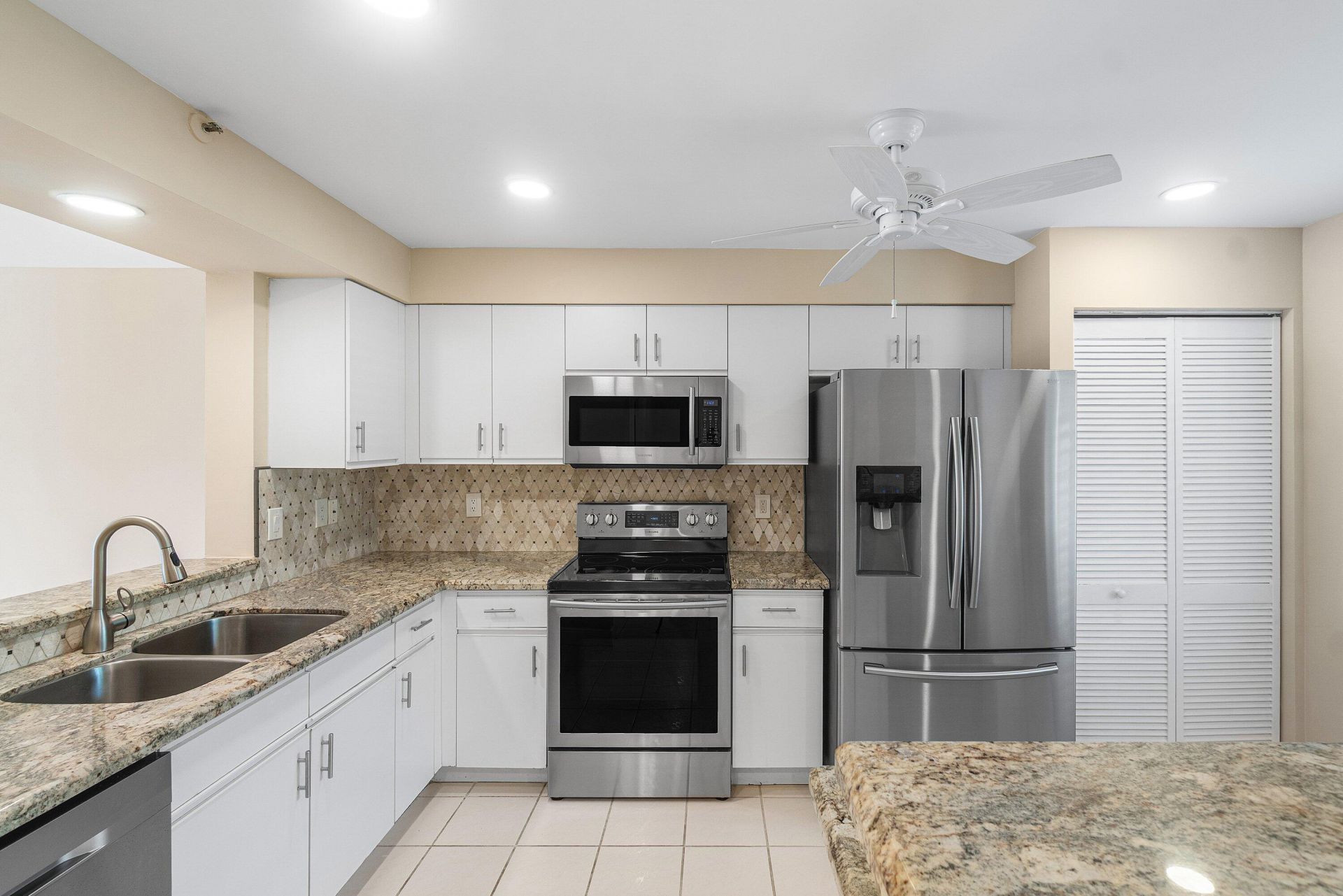 14096 Huntington Pointe Drive, Unit 106, Delray Beach, FL 33484 Photo