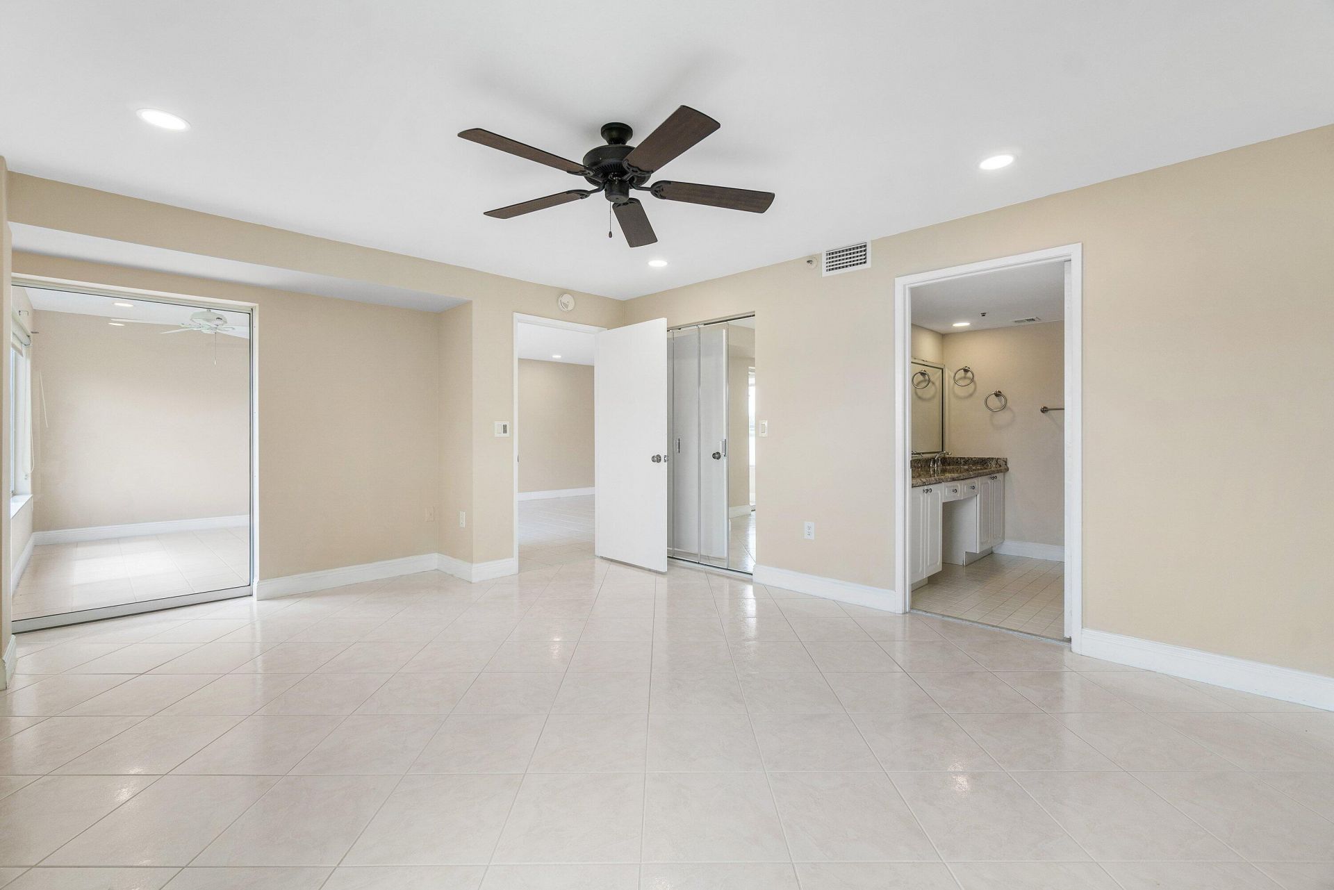 14096 Huntington Pointe Drive, Unit 106, Delray Beach, FL 33484 Photo