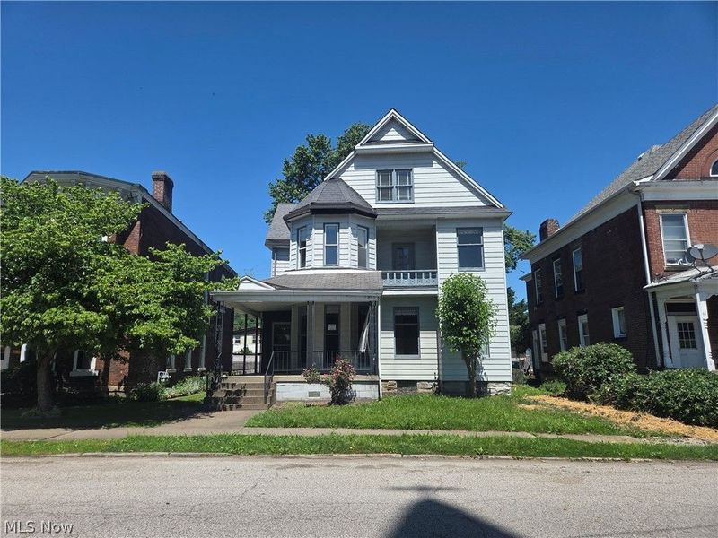 37 N 4th Street, Martins Ferry, OH 43935 Photo 1