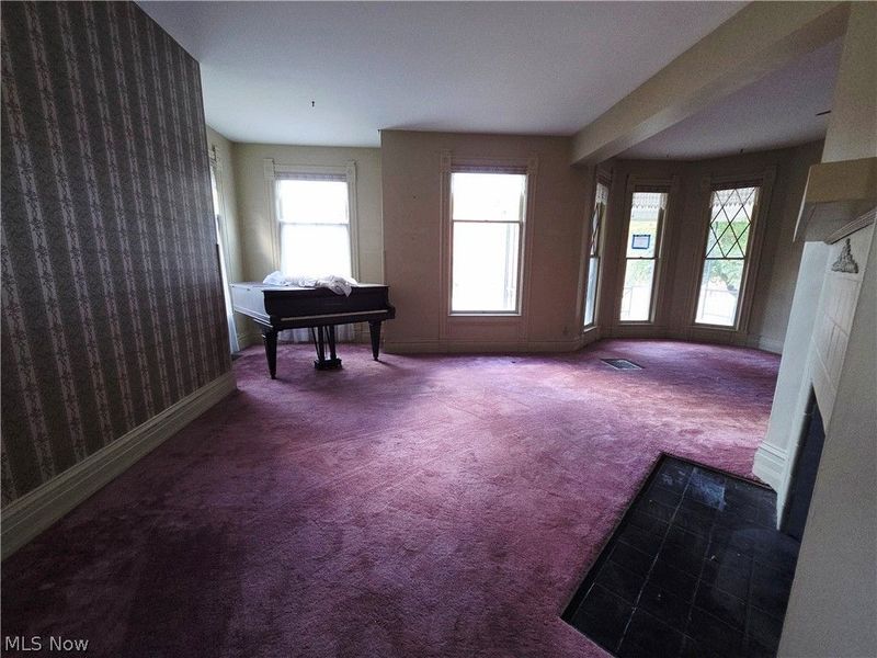 37 N 4th Street, Martins Ferry, OH 43935 Photo 3