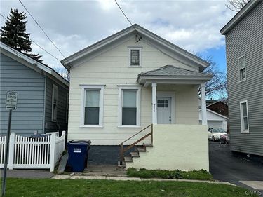 711 E Division Street, Syracuse, NY 13208