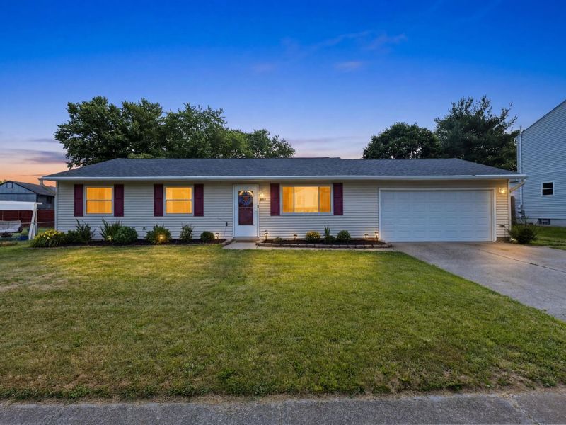 3784 Hendron Road, Groveport, OH 43125 Photo 1