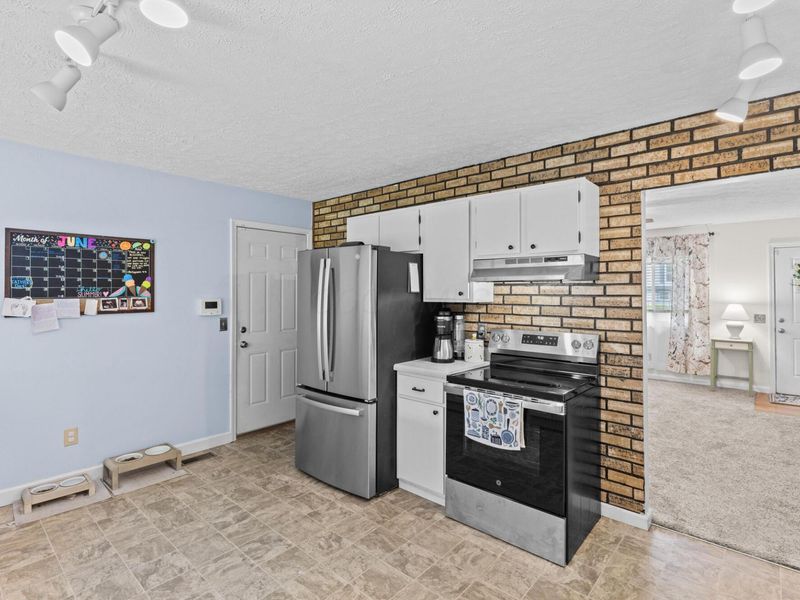 3784 Hendron Road, Groveport, OH 43125 Photo 10