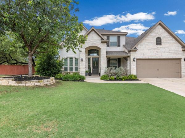 2621 Champions Corner DR, Leander, TX 78641