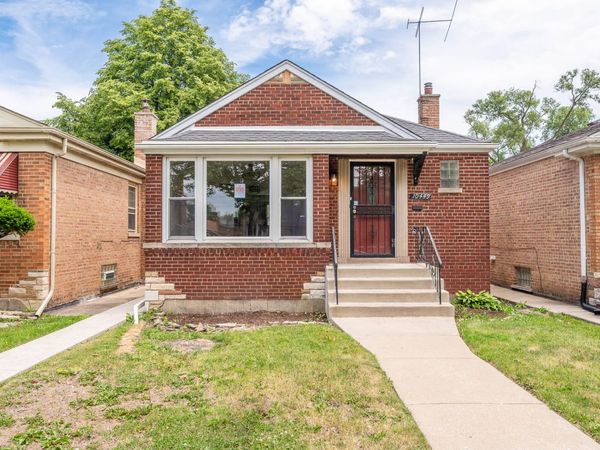 10449 S Vernon Avenue , Chicago, IL 60628