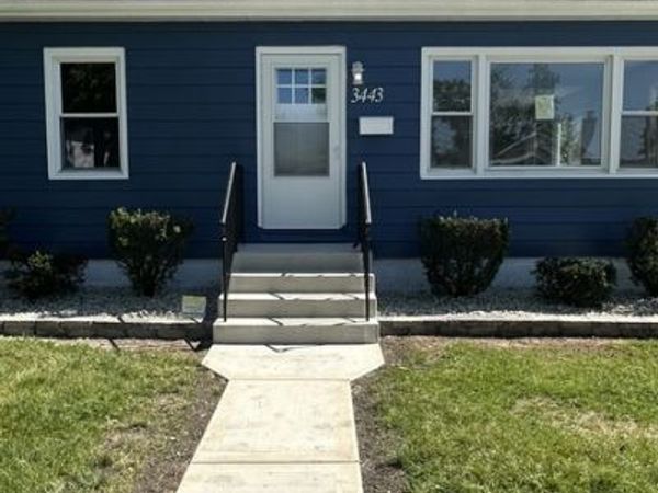 3443 Monroe Street , Lansing, IL 60438