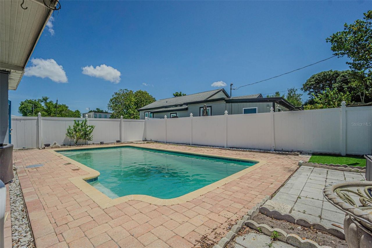 1627 28th Street N, Saint Petersburg, FL 33713 Photo