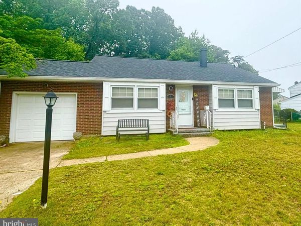 4 ALEXANDER PLACE, WENONAH, NJ 08090