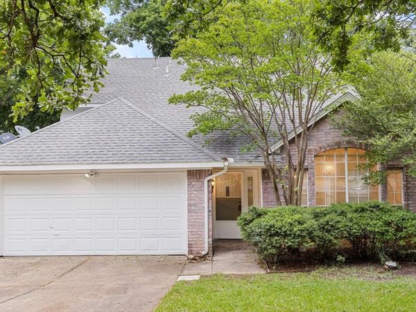 3208 Hickory Court, Bedford, TX 76021