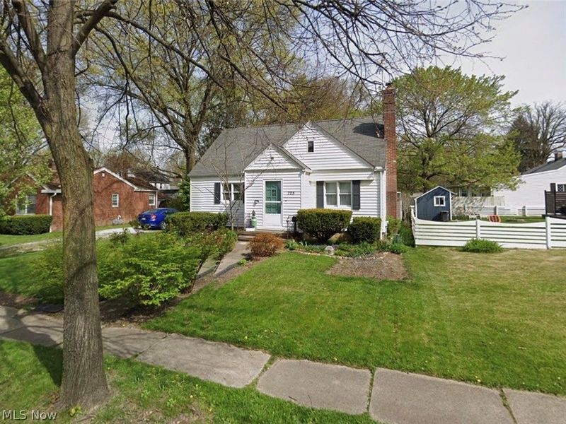 725 Broad Boulevard, Cuyahoga Falls, OH 44221 Photo 1