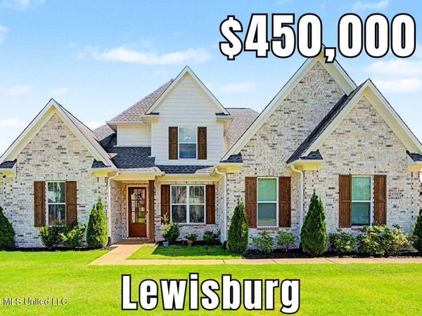 6775 Hawks View Drive, Olive Branch, MS 38654