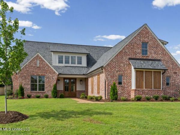 5416 Grayson Way, Hernando, MS 38632