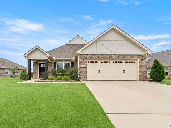 236 Dustin Lane NW, Madison, AL 35757
