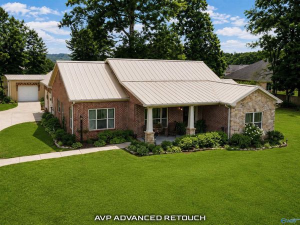 3526 South Chapel Hill Road, Decatur, AL 35603
