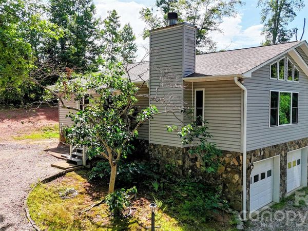1943 Landrum Road, Columbus, NC 28722