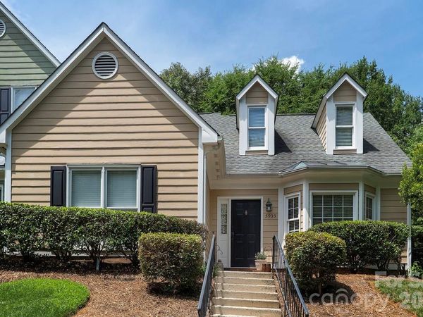 5935 Fitzwilliams Lane , Charlotte, NC 28270