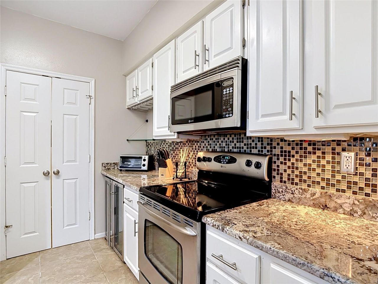5308 Bay Club Circle, Unit 5308, Tampa, FL 33607 Photo