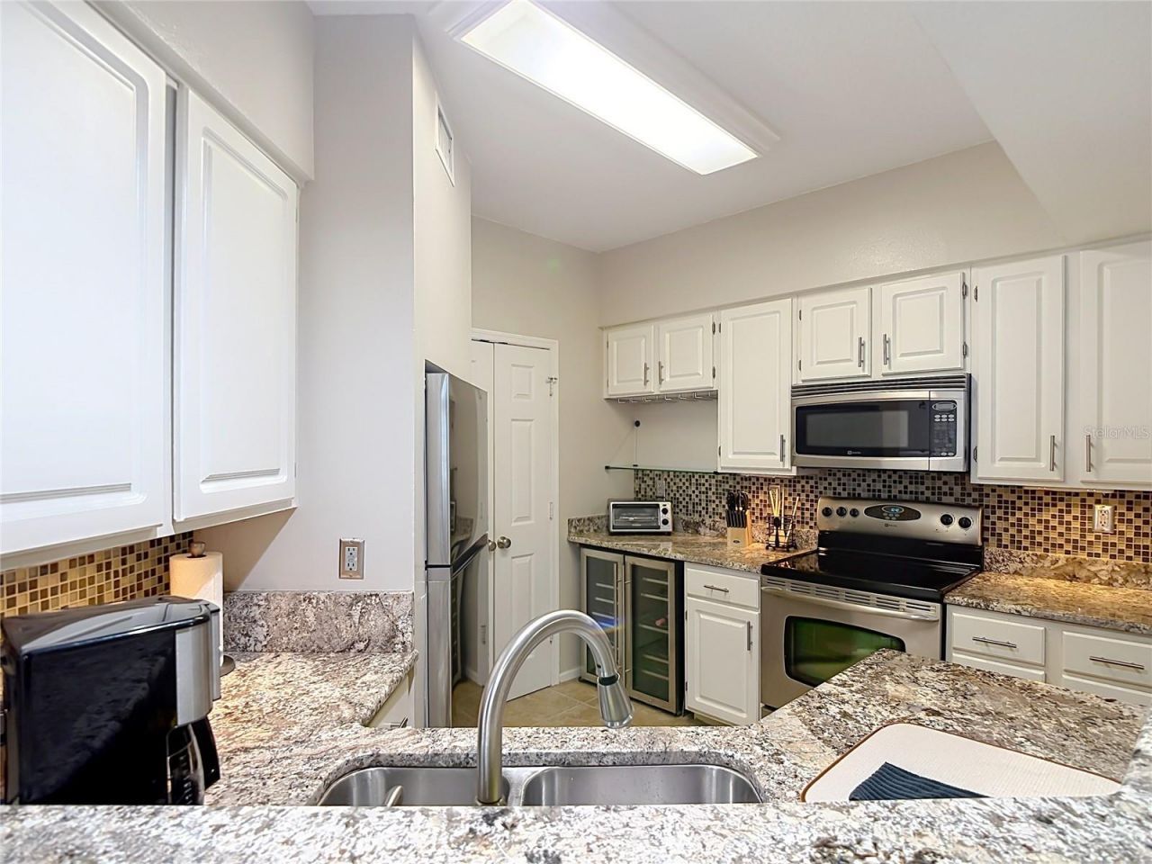 5308 Bay Club Circle, Unit 5308, Tampa, FL 33607 Photo
