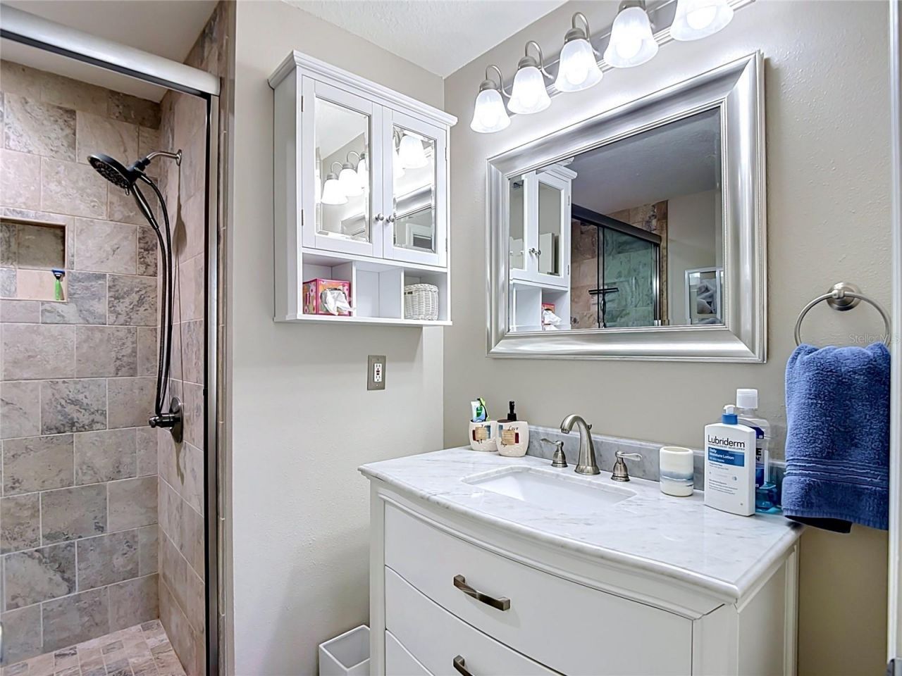 5308 Bay Club Circle, Unit 5308, Tampa, FL 33607 Photo