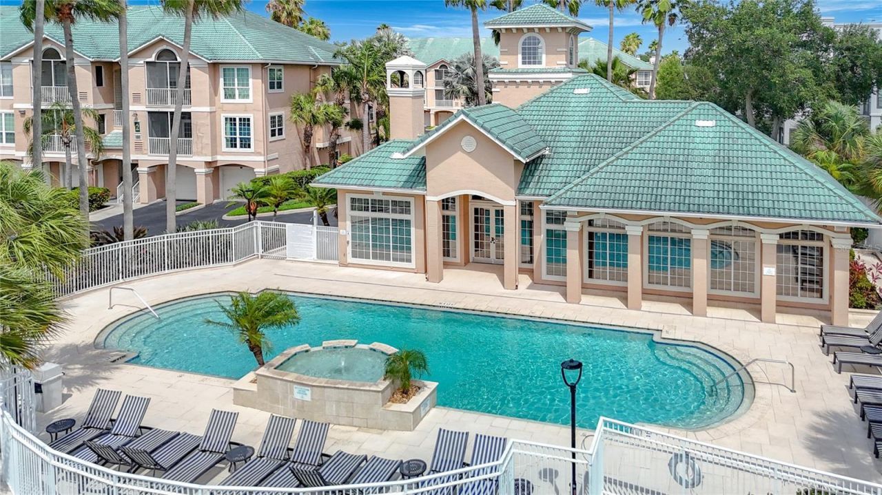5308 Bay Club Circle, Unit 5308, Tampa, FL 33607 Photo