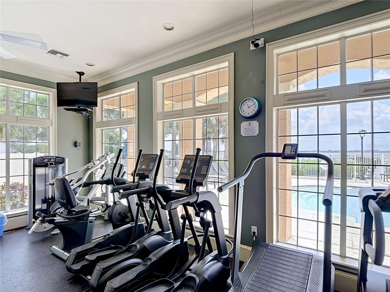 5308 Bay Club Circle, Unit 5308, Tampa, FL 33607 Photo