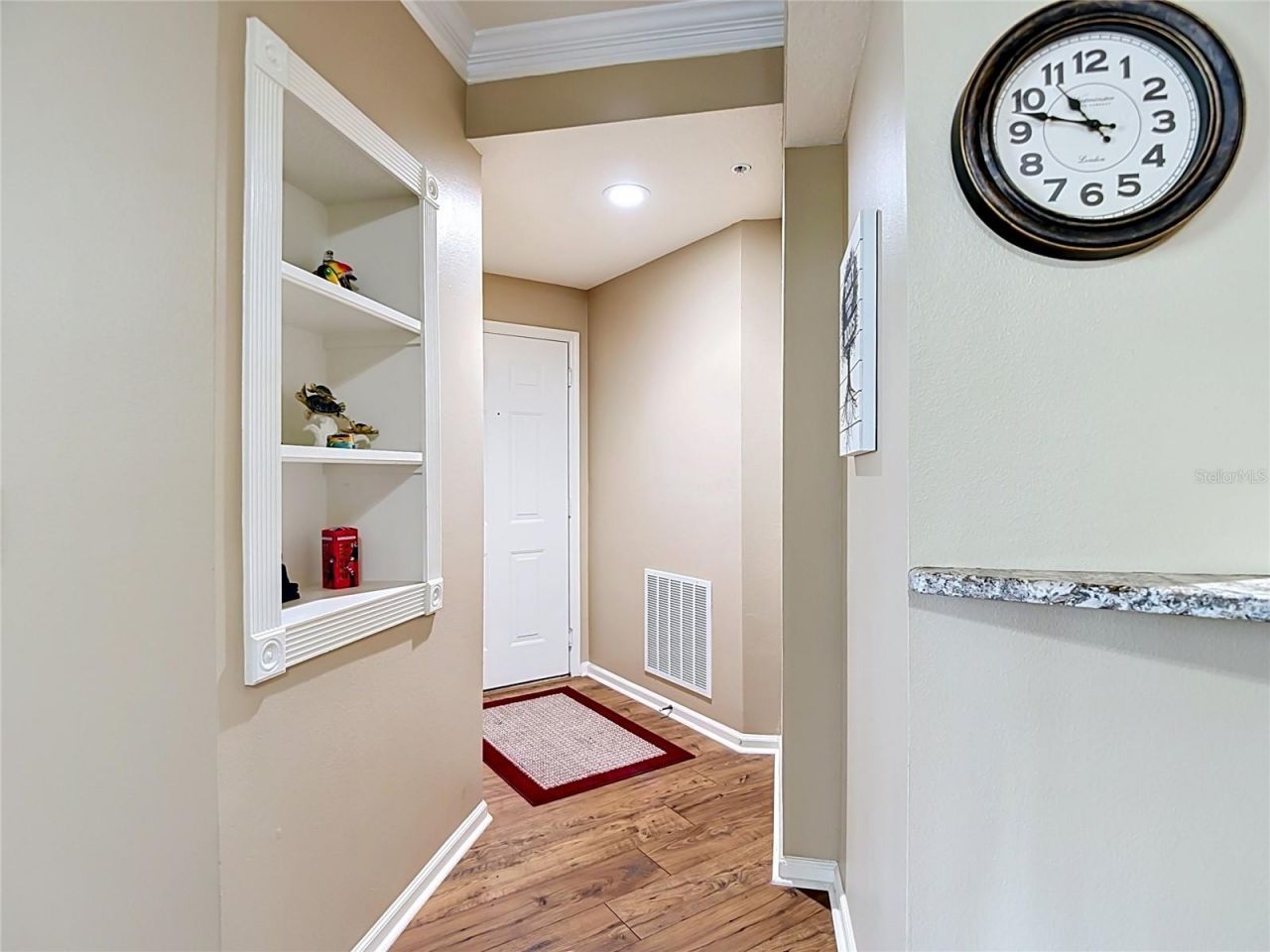 5308 Bay Club Circle, Unit 5308, Tampa, FL 33607 Photo