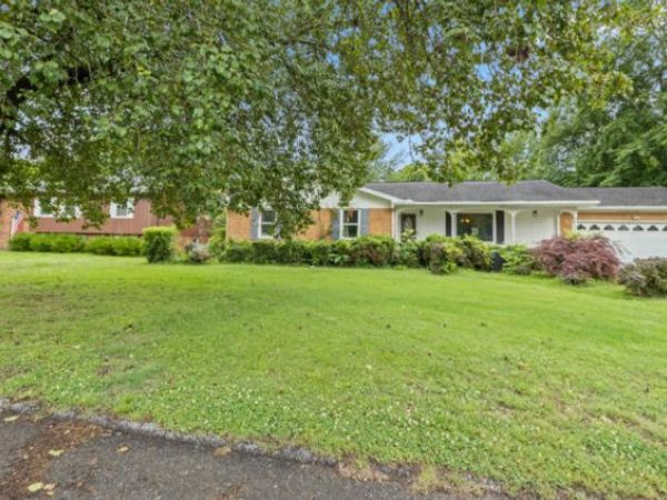 7320 Brookside Drive, Chattanooga, TN 37421