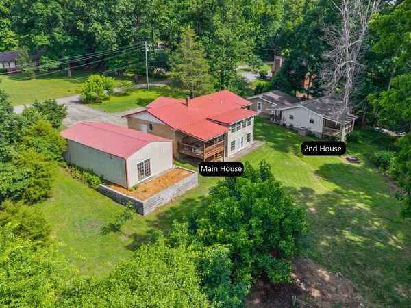 457 Lakeland Dr , Dover, TN 37058