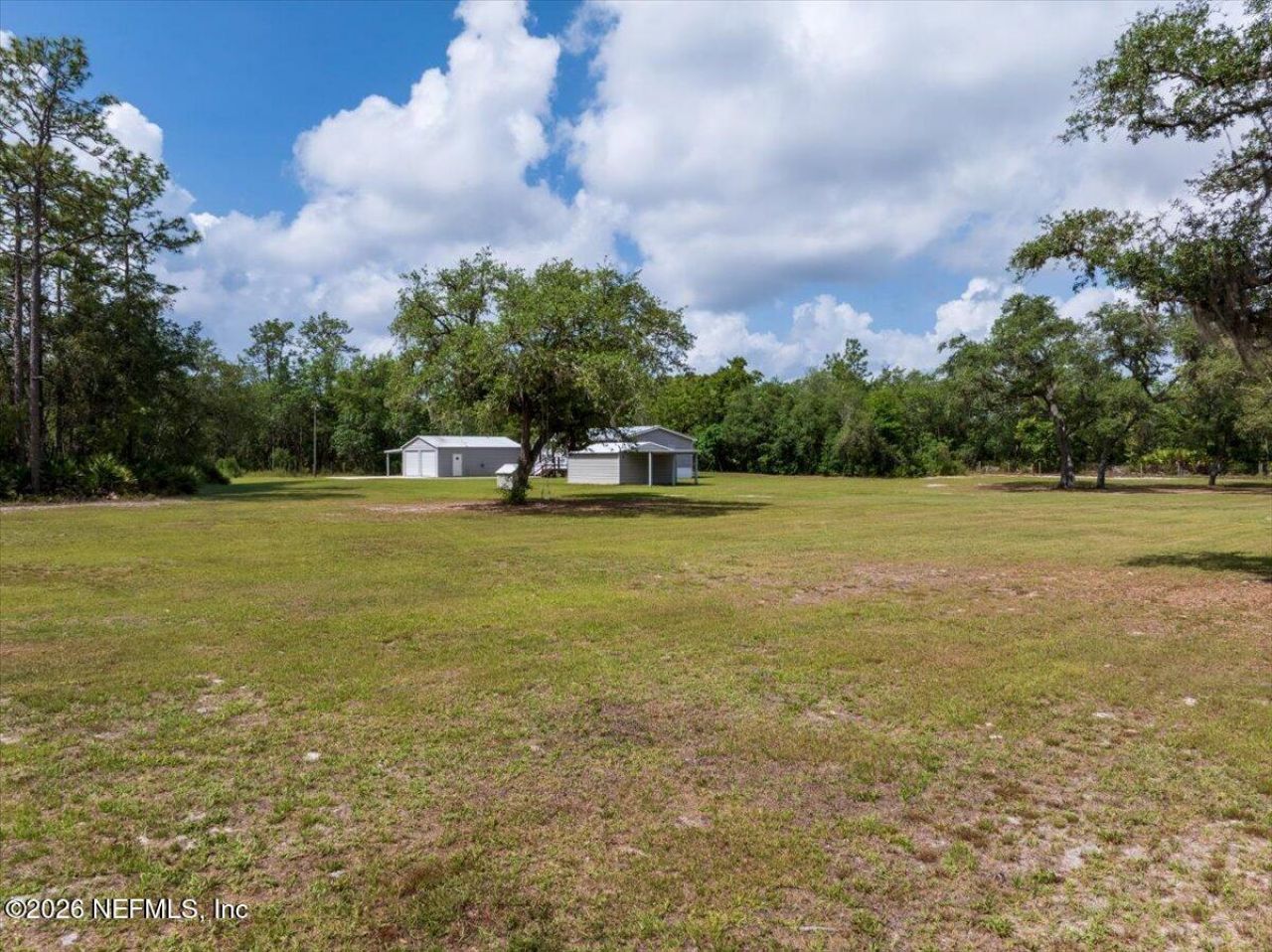 127 Red Oak Lane, Hollister, FL 32147 Photo