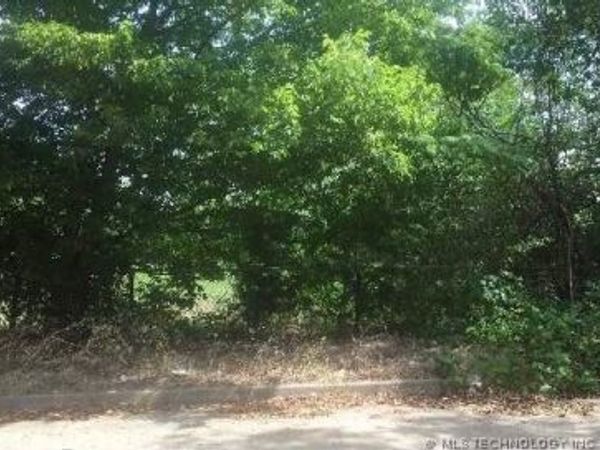 N Delaware Avenue, Tulsa, OK 74110