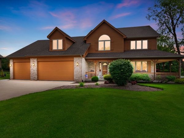 1223 Leinster Drive, Lemont, IL 60439