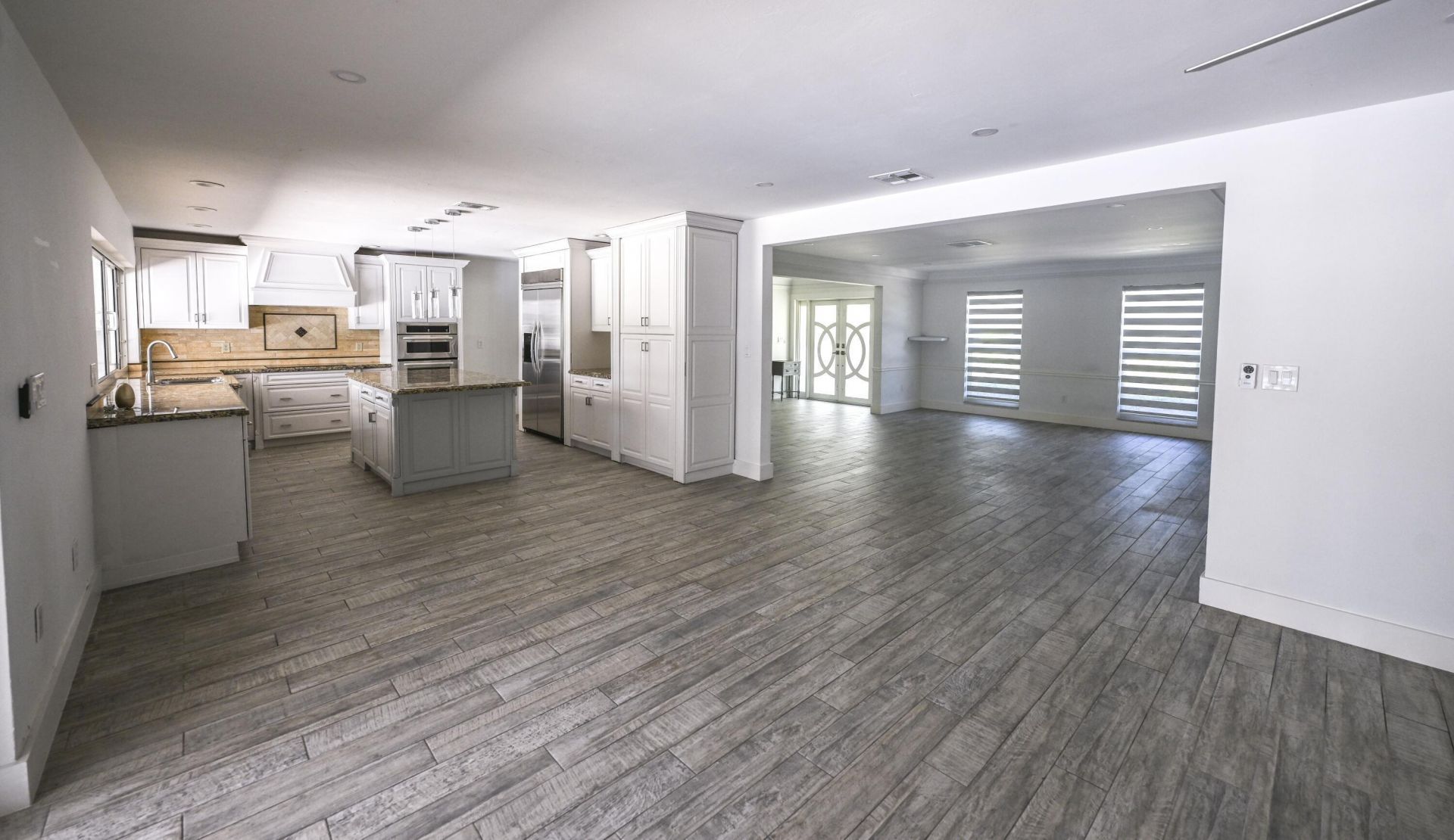 9010 S Lake Dasha Drive, Plantation, FL 33324 Photo