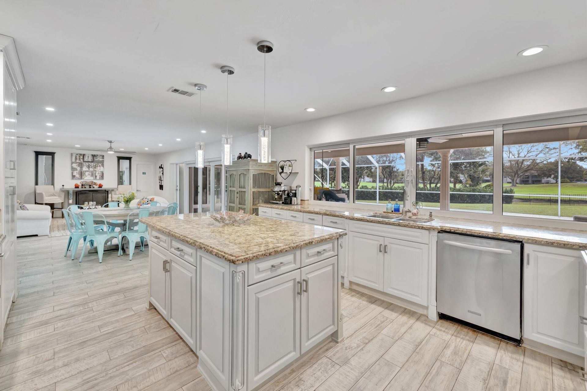 9010 S Lake Dasha Drive, Plantation, FL 33324 Photo