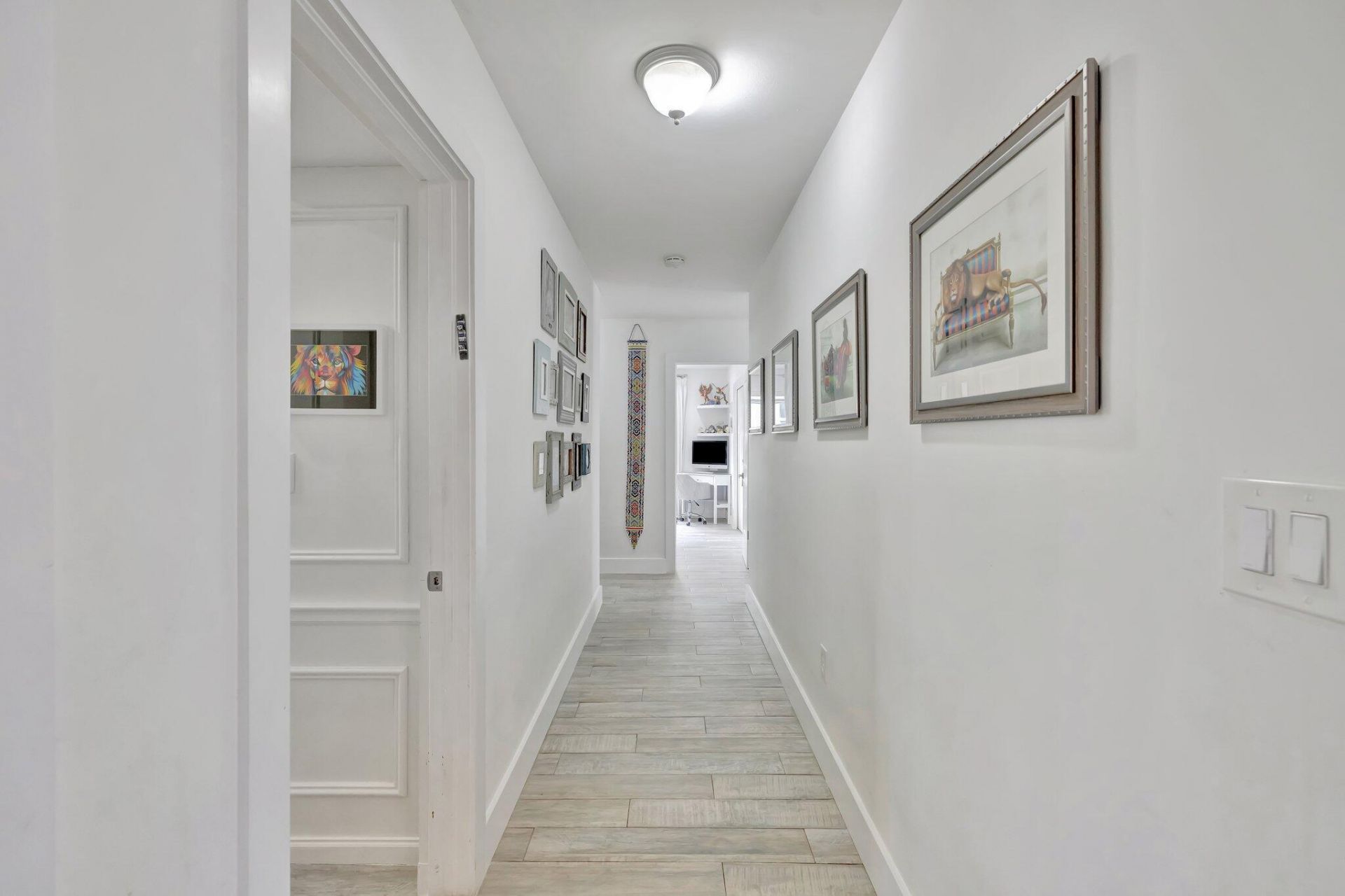 9010 S Lake Dasha Drive, Plantation, FL 33324 Photo