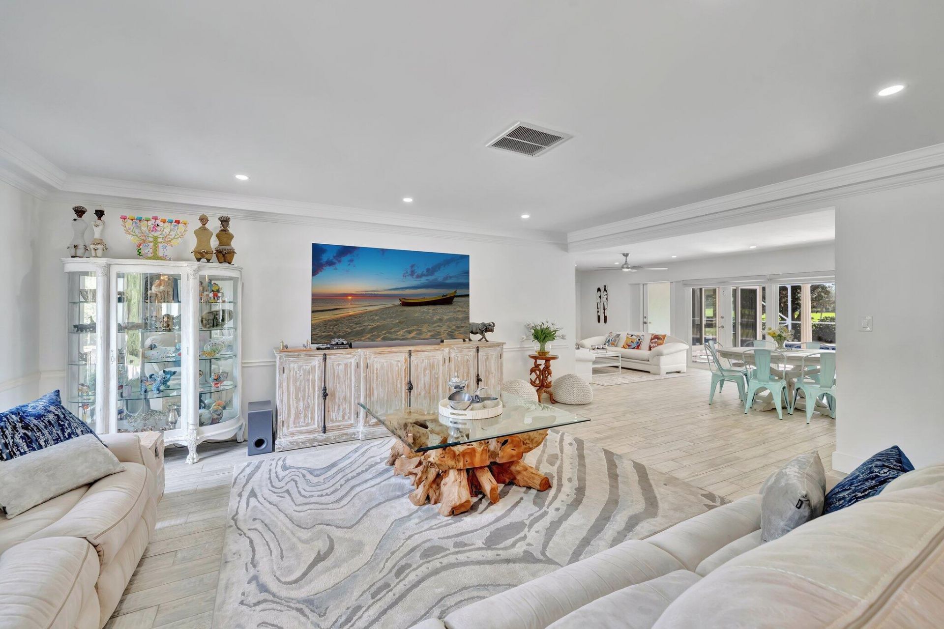 9010 S Lake Dasha Drive, Plantation, FL 33324 Photo
