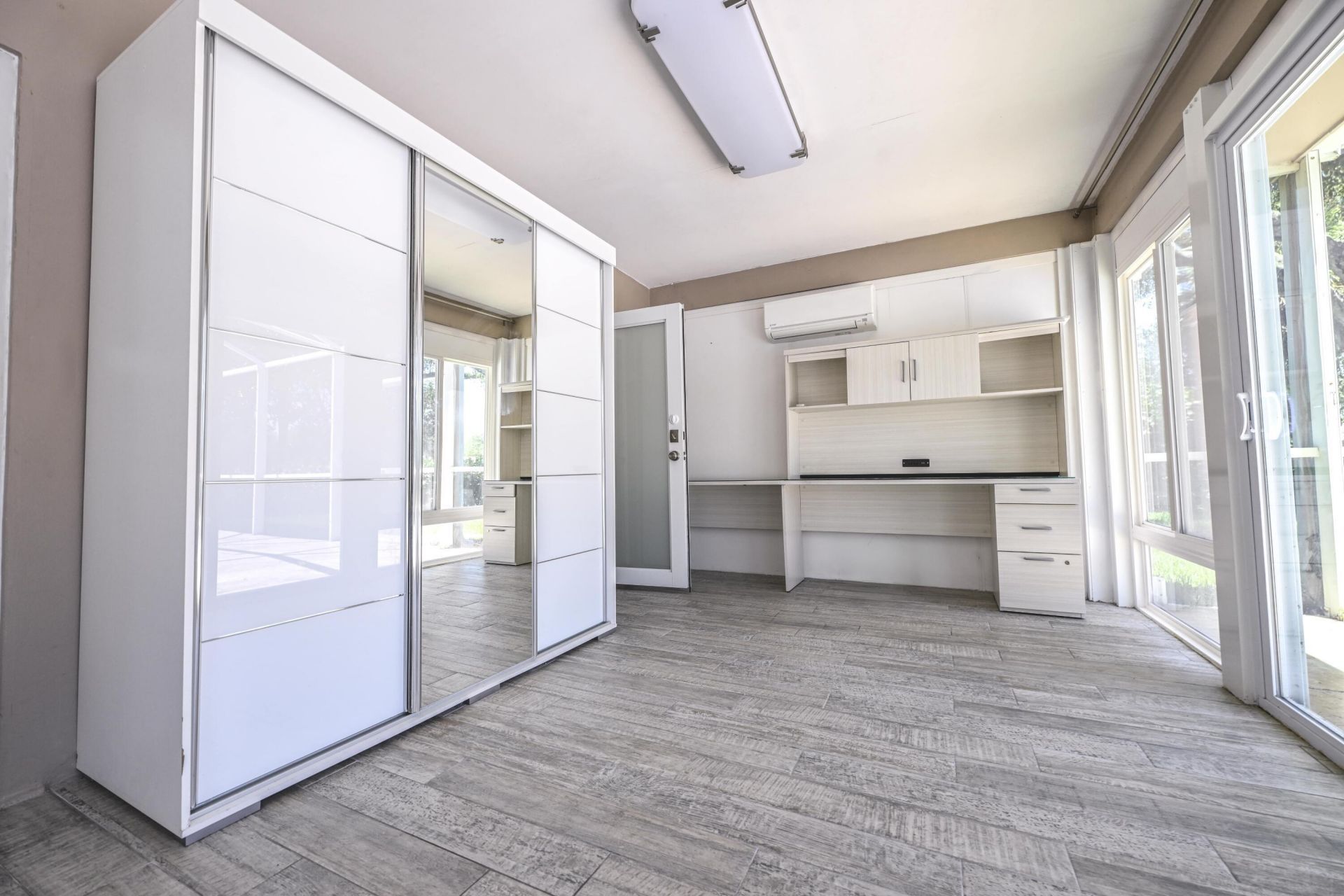 9010 S Lake Dasha Drive, Plantation, FL 33324 Photo