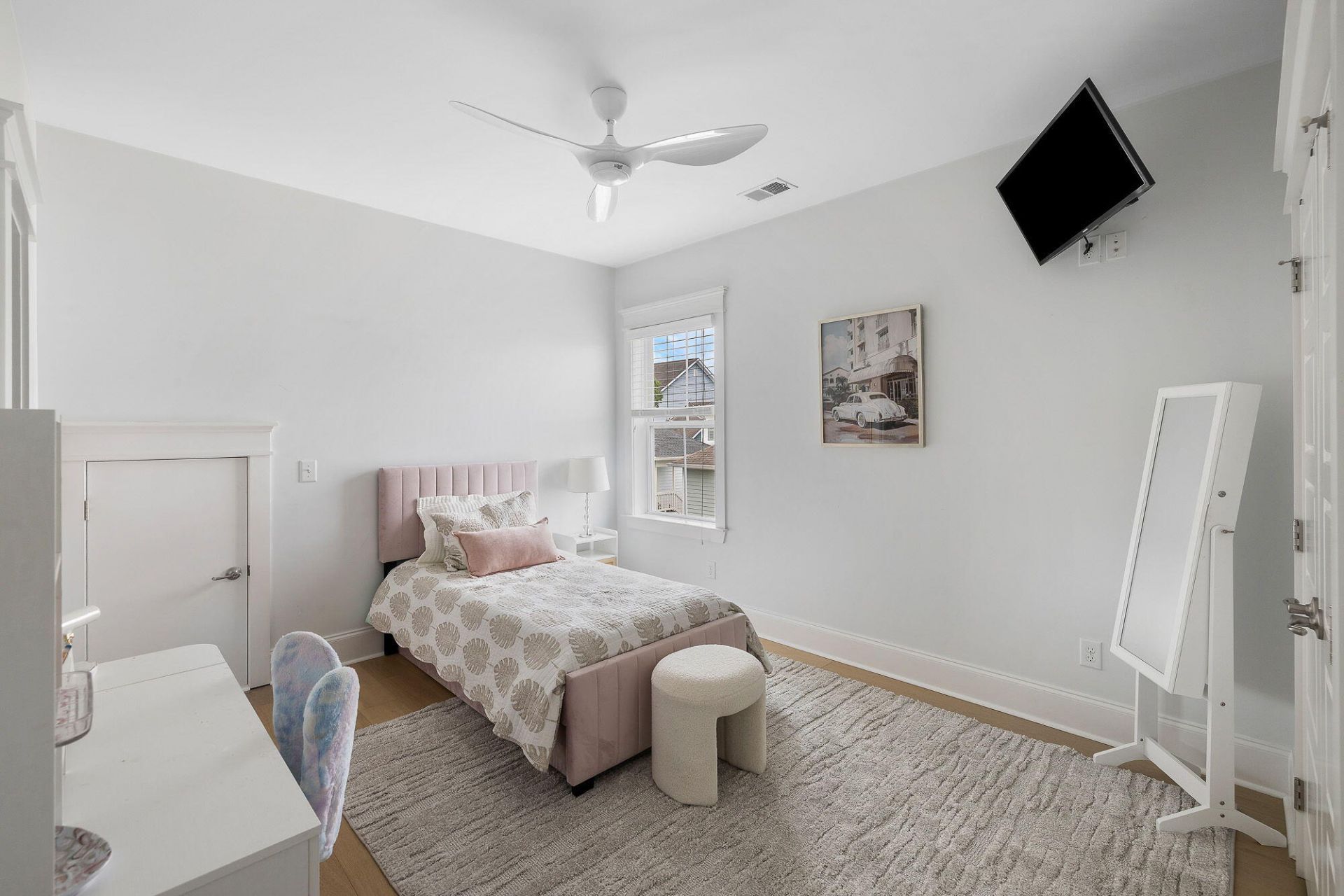 2648 Augustus Street Photo 34