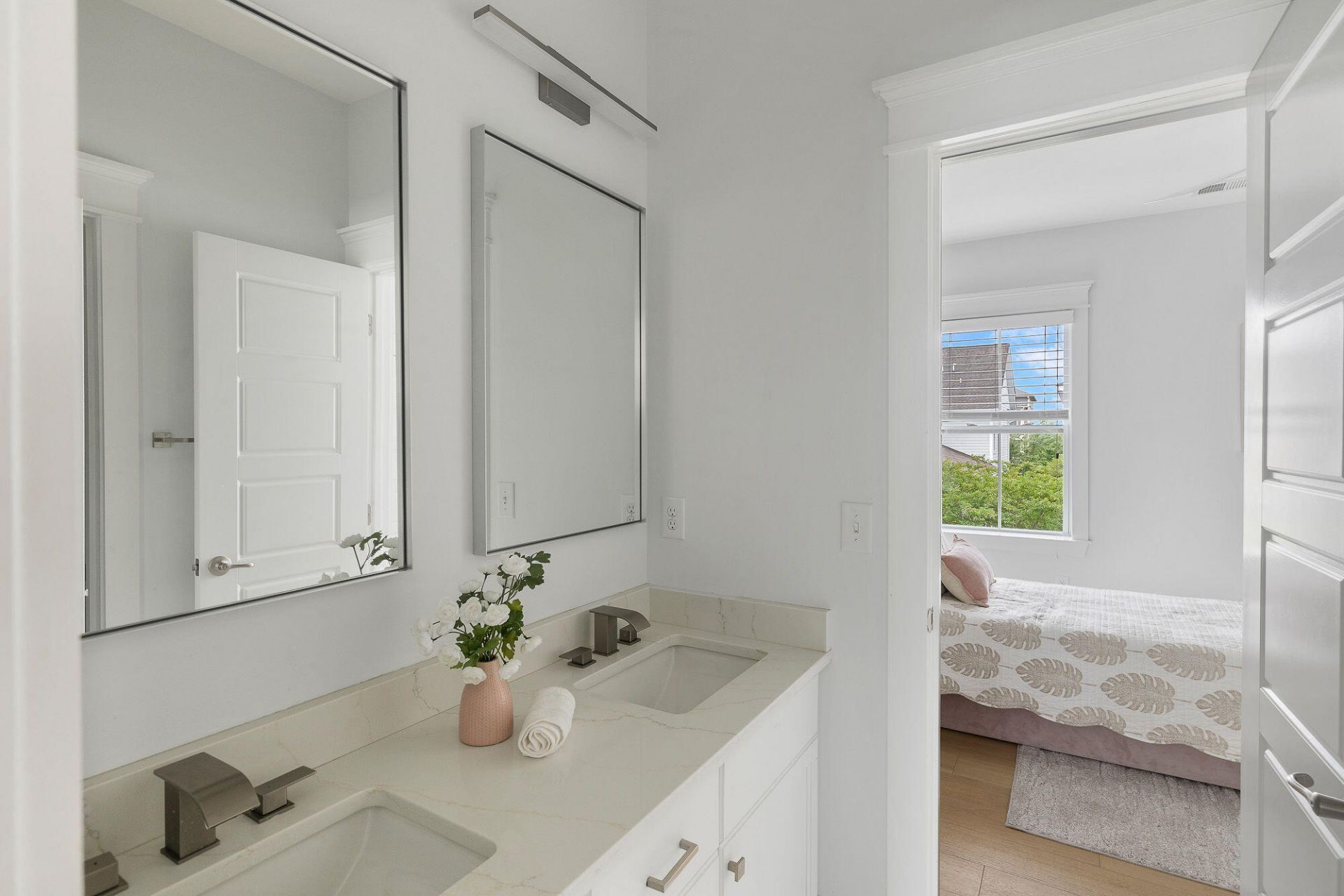 2648 Augustus Street Photo 35