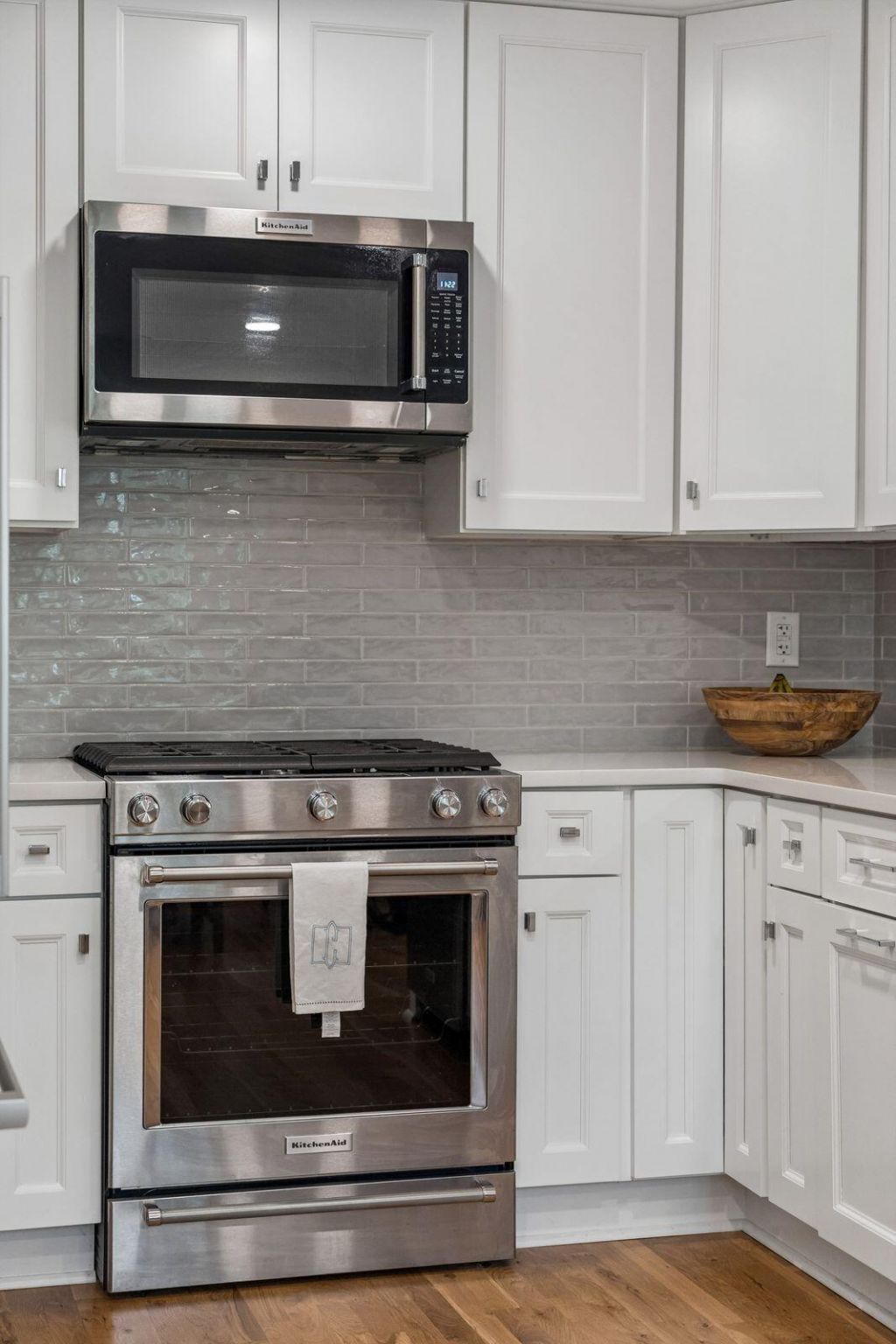 4 Ellen Avenue Photo 13