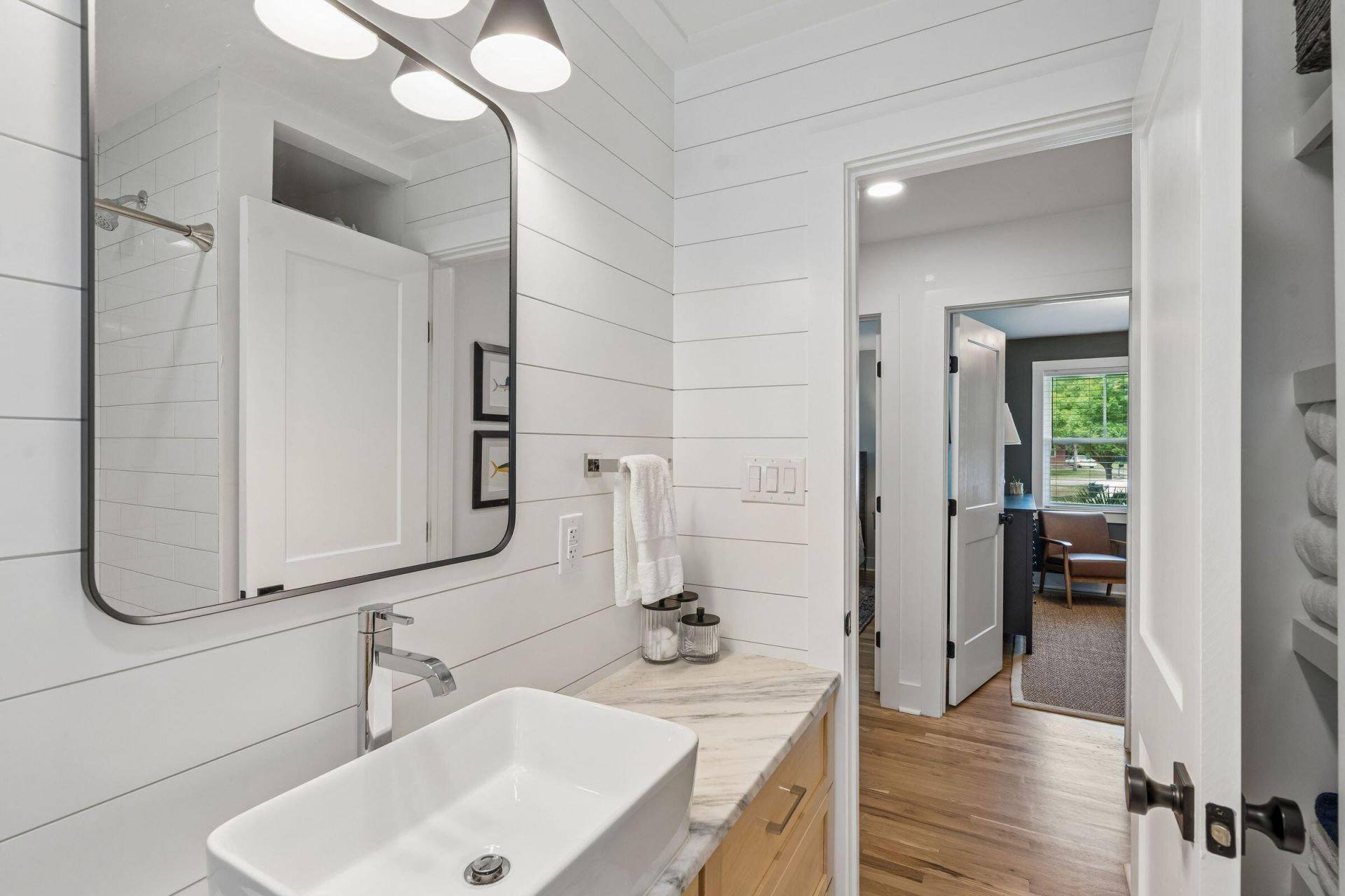 4 Ellen Avenue Photo 21