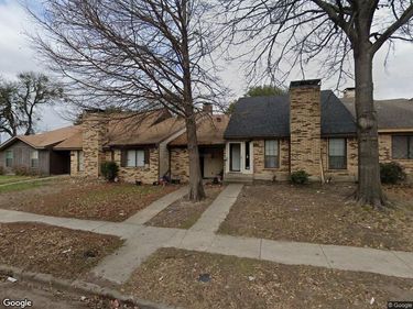 1811 Abshire Lane , Dallas, TX 75228