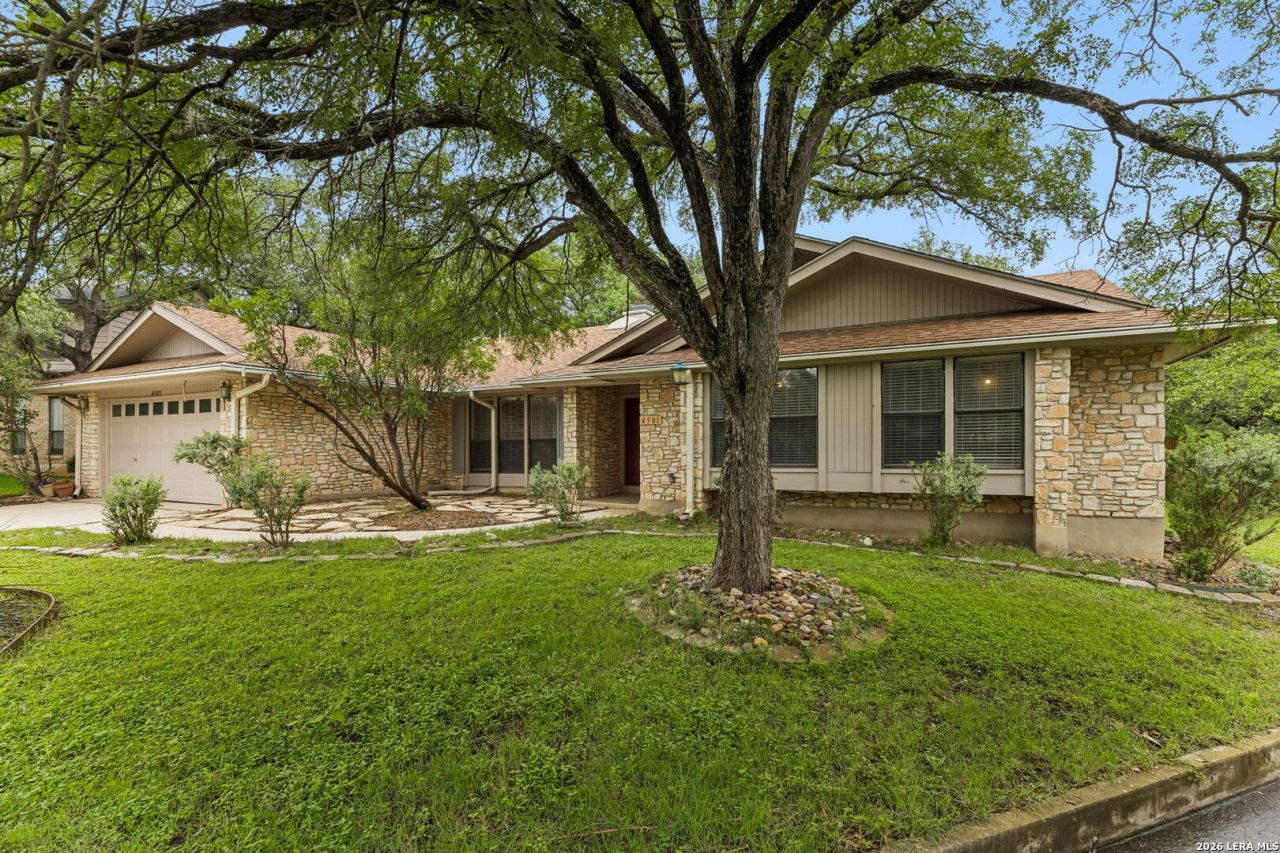 4501 Green Acres Woods St, San Antonio, TX 78249 Main Photo