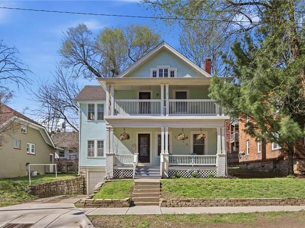 1116 W 41st Terrace, Kansas City, MO 64111