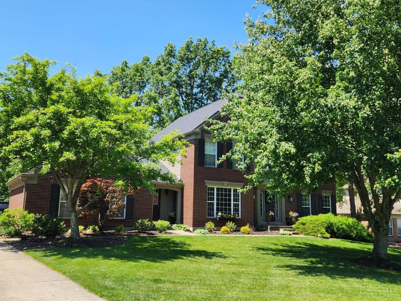 6303 Paxton Woods Drive, Miami Twp, OH 45140 Main Photo