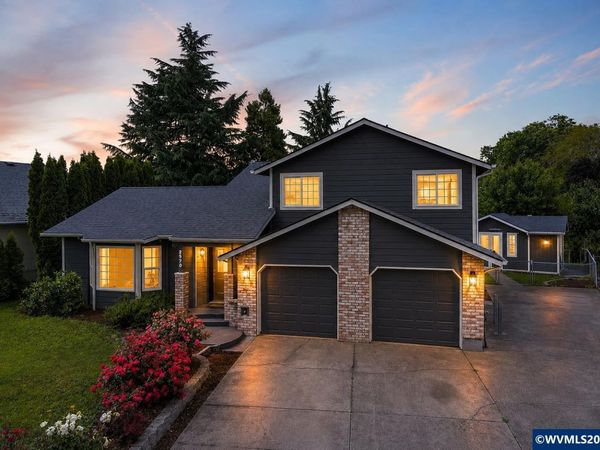 2570 Clay Ct SE, Albany, OR 97322