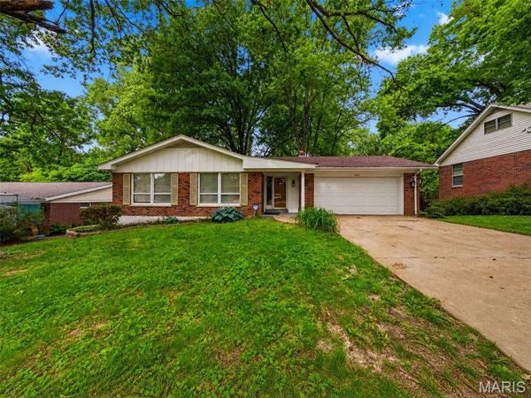 1219 Hobson Drive, Ferguson, MO 63135