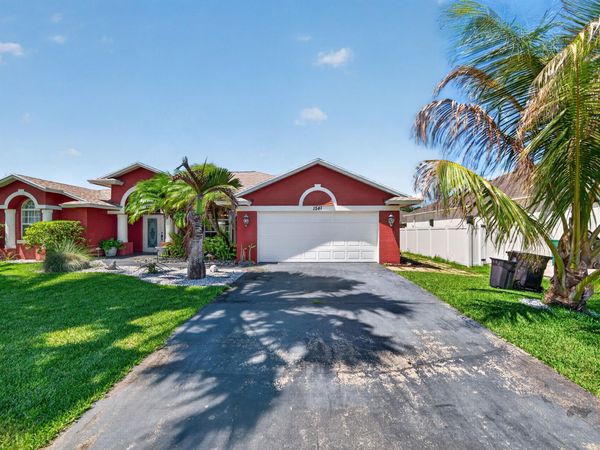 1541 SW Underwood Avenue, Port St. Lucie, FL 34953