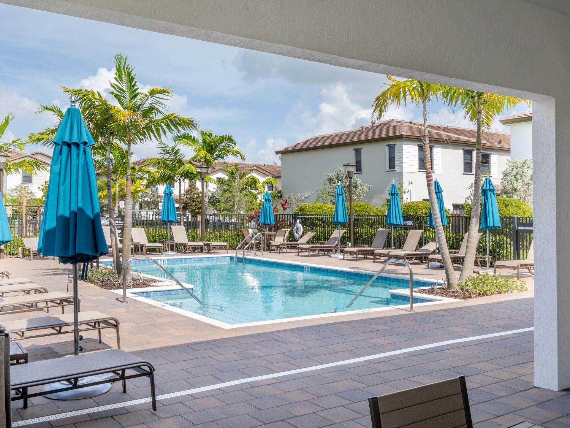 223 SW 159th Terrace, Pembroke Pines, FL 33027 Photo